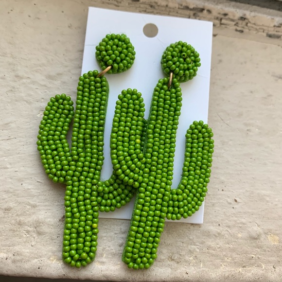 Jewelry - Cactus statement earrings
